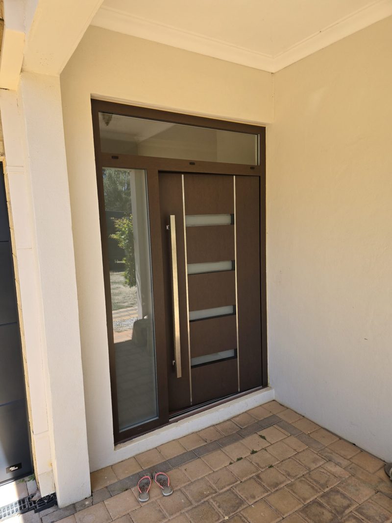 Soundproof black aluminium entrance door