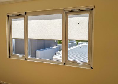 WindowPlus - Perth - Australia - Western Australia - White Solid Colour Fabric Blinds for Double and Triple Glazed Windows 2